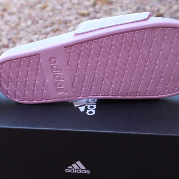 Adidas Women's Adilette Comfort Slide Sandal - Picture 6 of 6